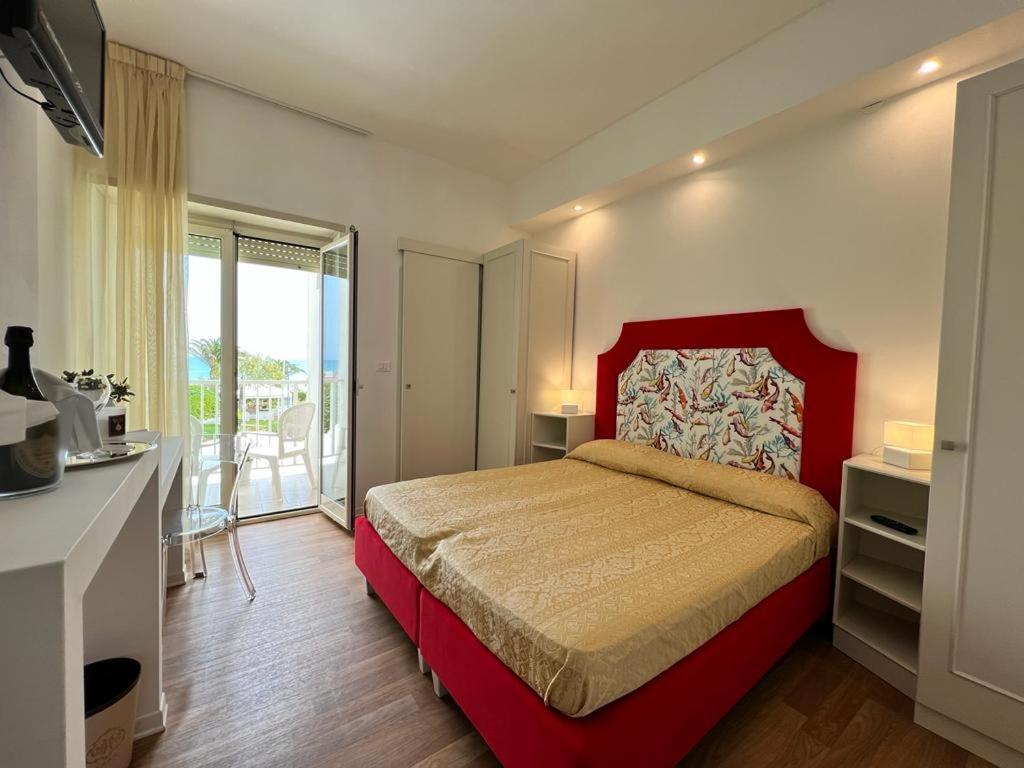 Hotel Parco Delle Rose 실비마리나 외부 사진