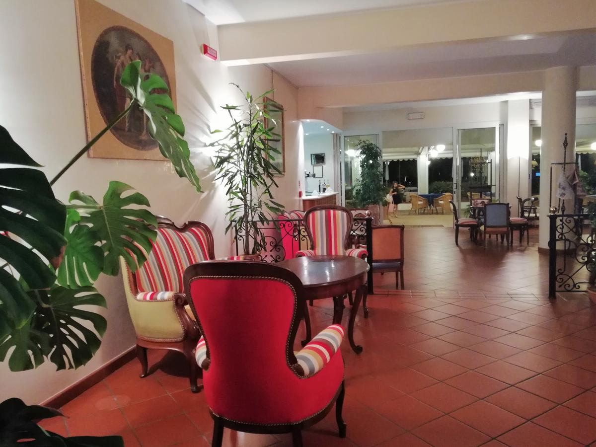 Hotel Parco Delle Rose 실비마리나 외부 사진