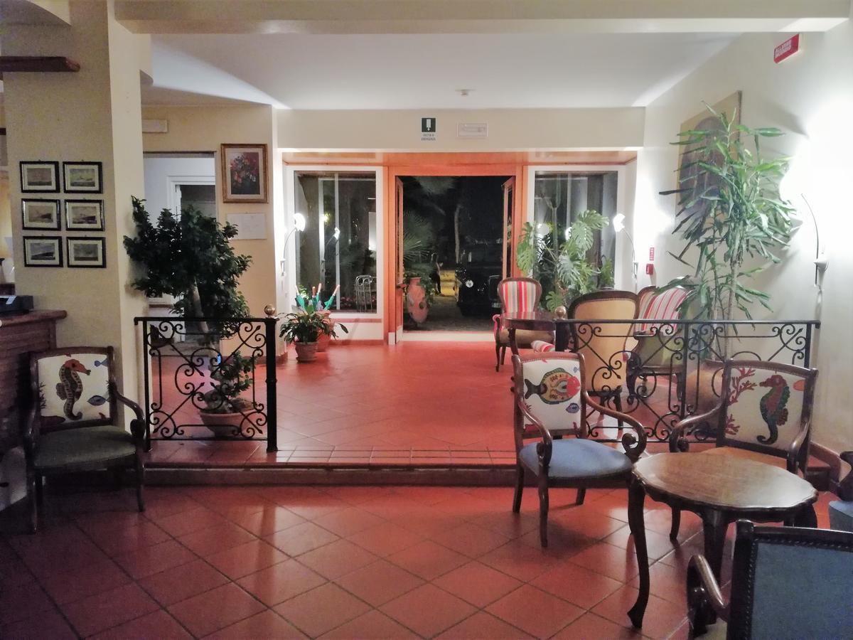 Hotel Parco Delle Rose 실비마리나 외부 사진